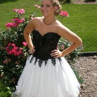 Kristine Perkins Photo 18