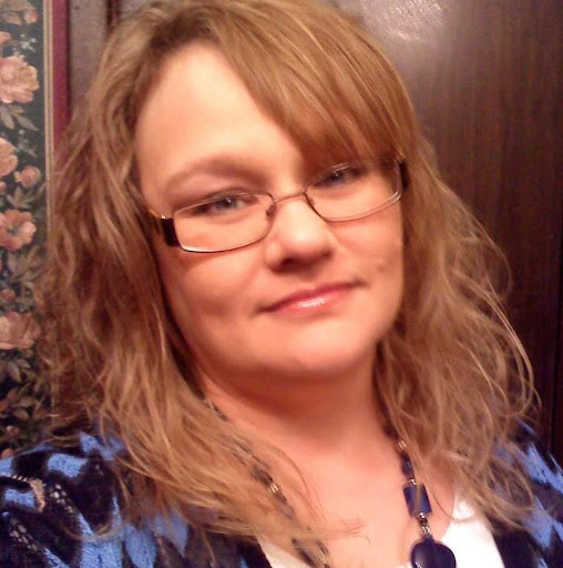 Lisa Ballinger Photo 25