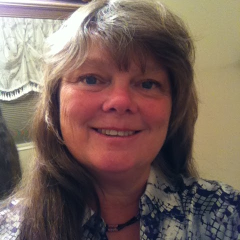 Julie Sandlin Photo 5