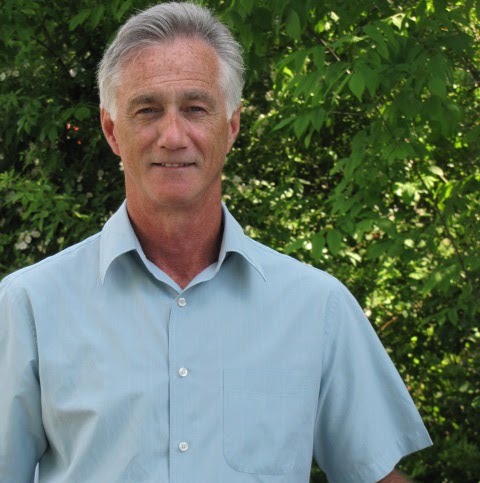 Robert Devine Photo 18