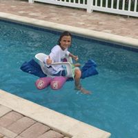 Christa Chandler Photo 9