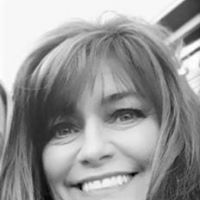 Stacie Anderson Photo 40