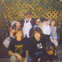 Traci Walters Photo 37