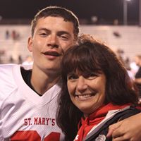 Traci Schneider Photo 8