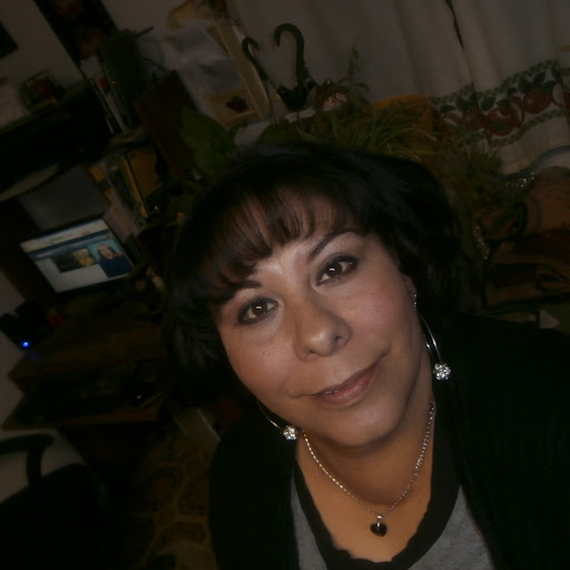 Martha Tucker Photo 8