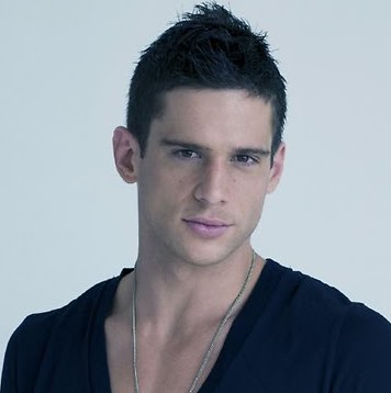 Dan Ewing Photo 41