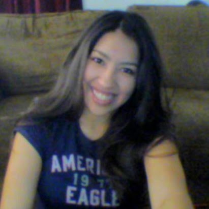 Elizabeth Cerda Photo 30