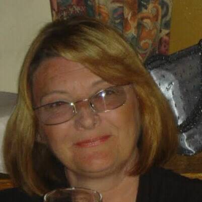 Margaret Davis Photo 38
