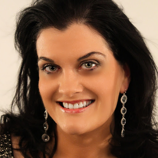 Christina Foreman Photo 14