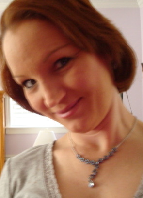 Paula Watson Photo 17