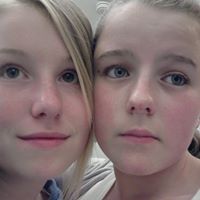 Sarah Healey Photo 17