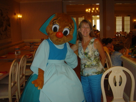 Nancy Scott Photo 16