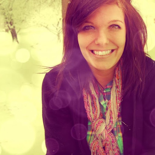 Emily Burks Photo 5