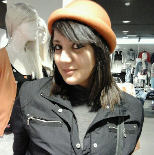 Laura Liberti Photo 10