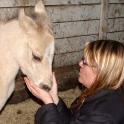 Gina Barker Photo 28