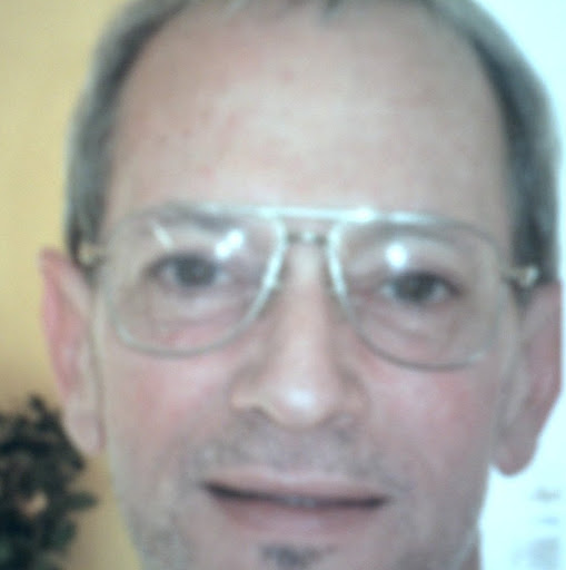 Bruce Wood Photo 9