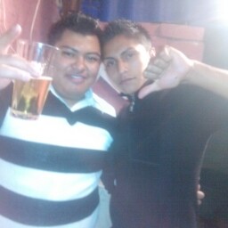 Gilberto Cardona Photo 6