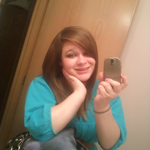 Samantha Webb Photo 15