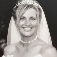 Samantha Todd Photo 40