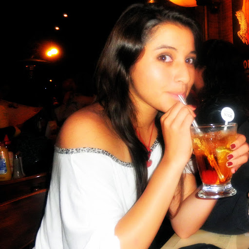 Catalina Castro Photo 6