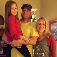 April Campbell Photo 26