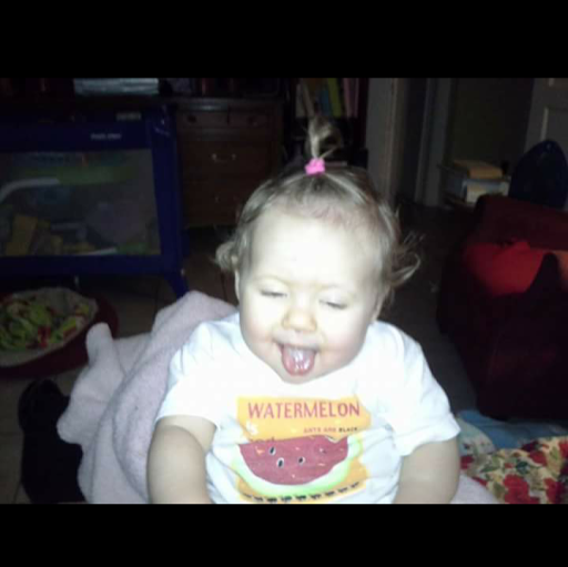 Stacy Estrada Photo 9