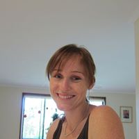 Christie Groves Photo 5