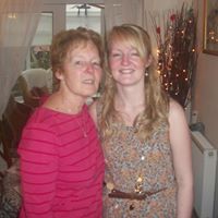 Louise Houston Photo 23