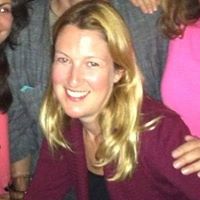 Candice Fuller Photo 17