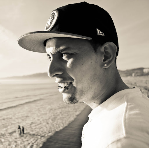 Christopher Peralta Photo 36