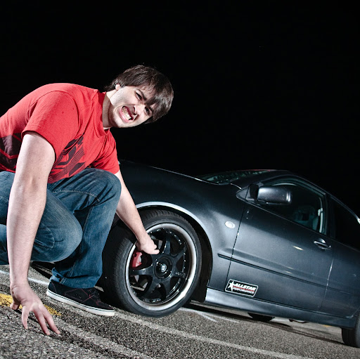 Derek Peters Photo 21