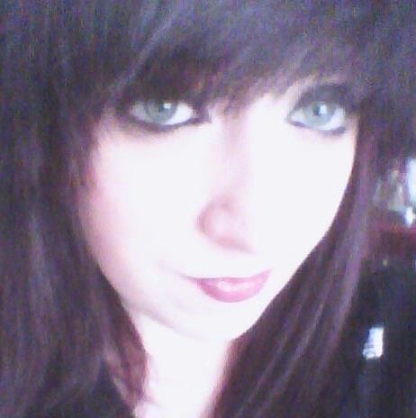 Nikki Walker Photo 43