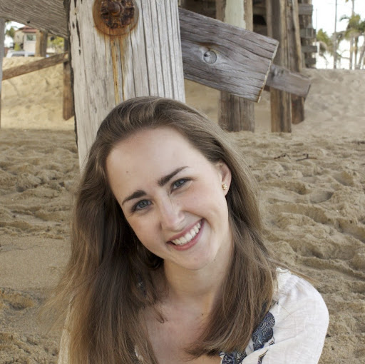 Lizzie Miller Photo 4