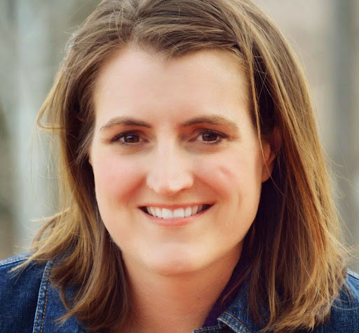 Julie Cunningham Photo 30