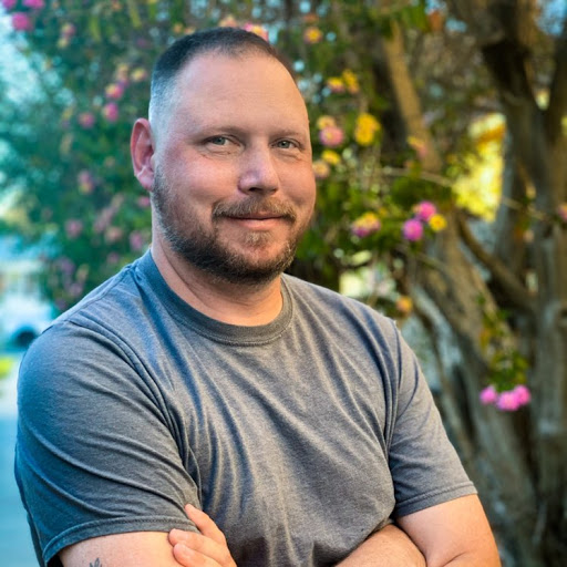 Thomas Hennessy Photo 18