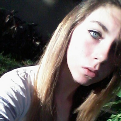Samantha Richter Photo 11