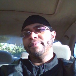 Roderick Robinson Photo 49