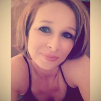 Jennifer Hiatt Photo 35