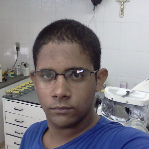 Douglas Almeida Photo 24