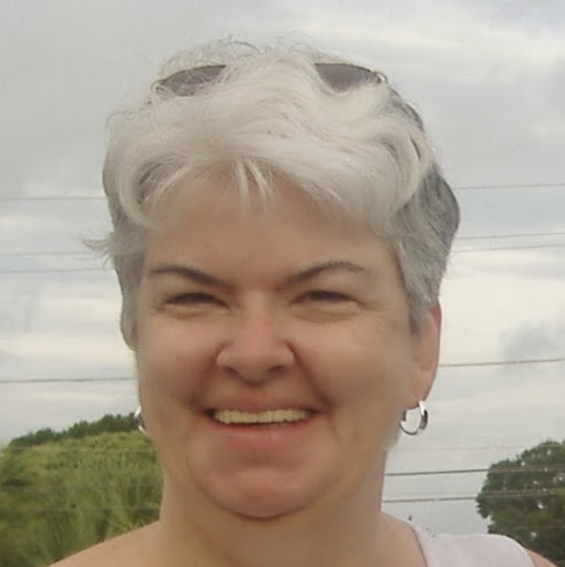 Jacqueline Singleton Photo 17
