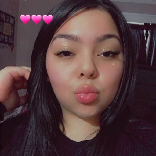 Cynthia Monroy Photo 11
