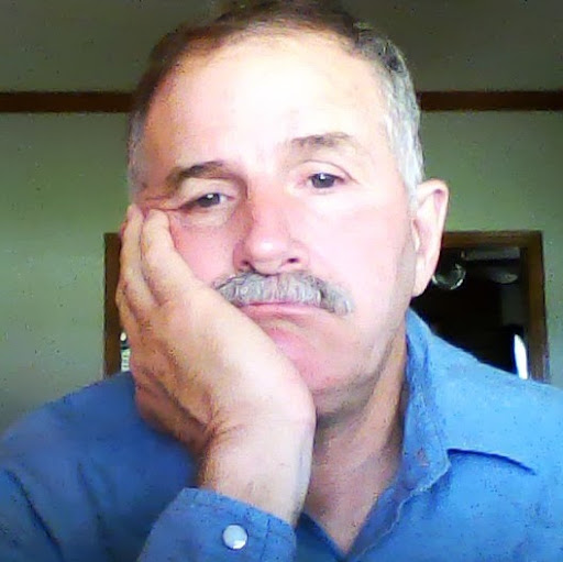 Dennis Davenport Photo 33