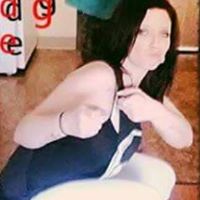 Samantha Plummer Photo 12