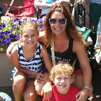 Shannon Spencer Photo 22