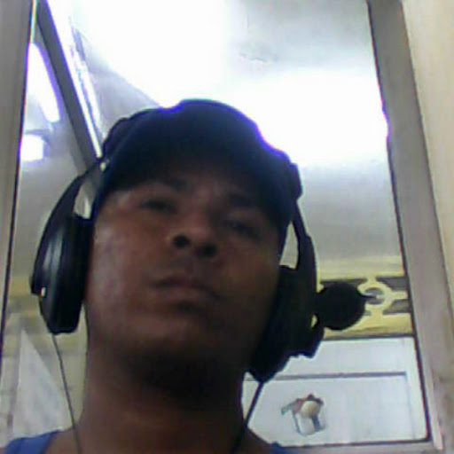 Edison Mosquera Photo 9