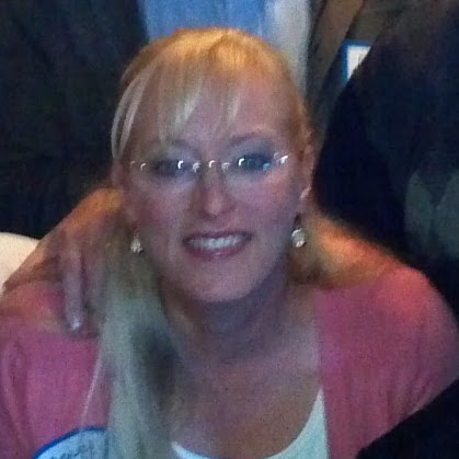 Sally Mathews Photo 20