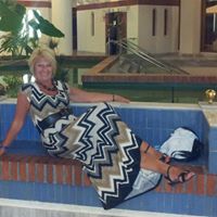 Jenny Middleton Photo 11
