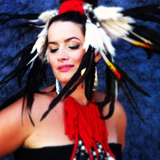 Shelly Hughes Photo 4