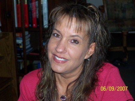 Michele Hanks Photo 3