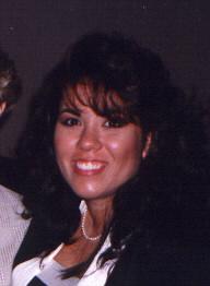 Angela Renner Photo 2